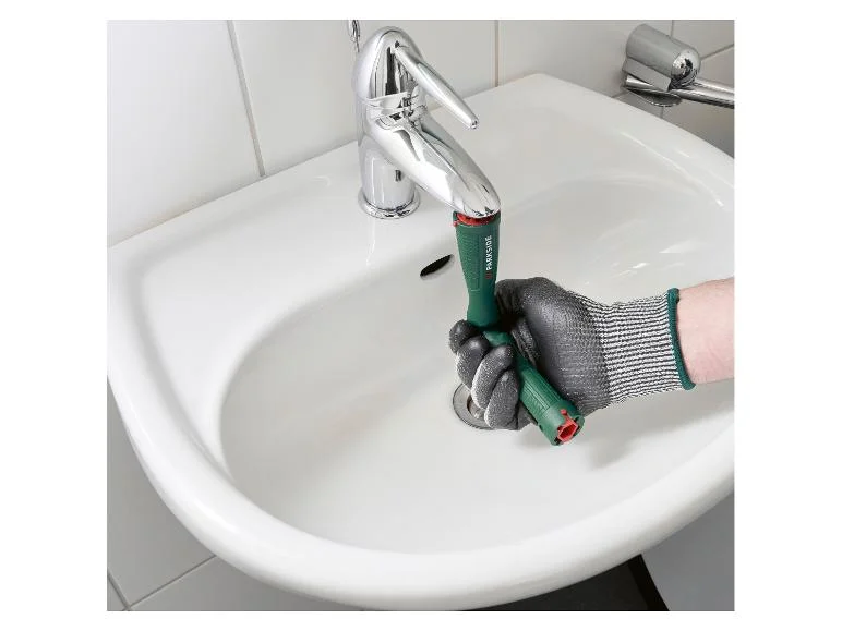 Clé universelle de montage sanitaire