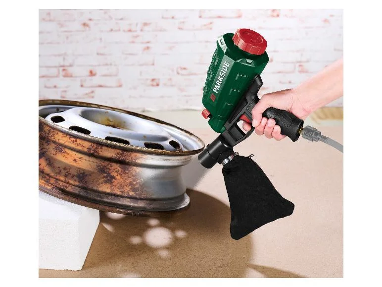 Pistolet de nettoyage ou de sablage pneumatique