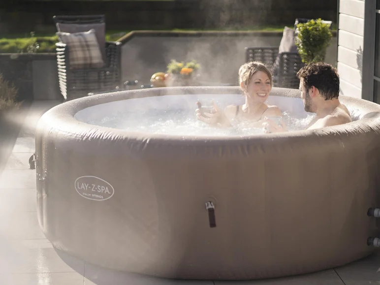 Spa gonflable LAY-Z SPA Palm Springs AirJetTM, Ø 196 x 71 cm - Image 11