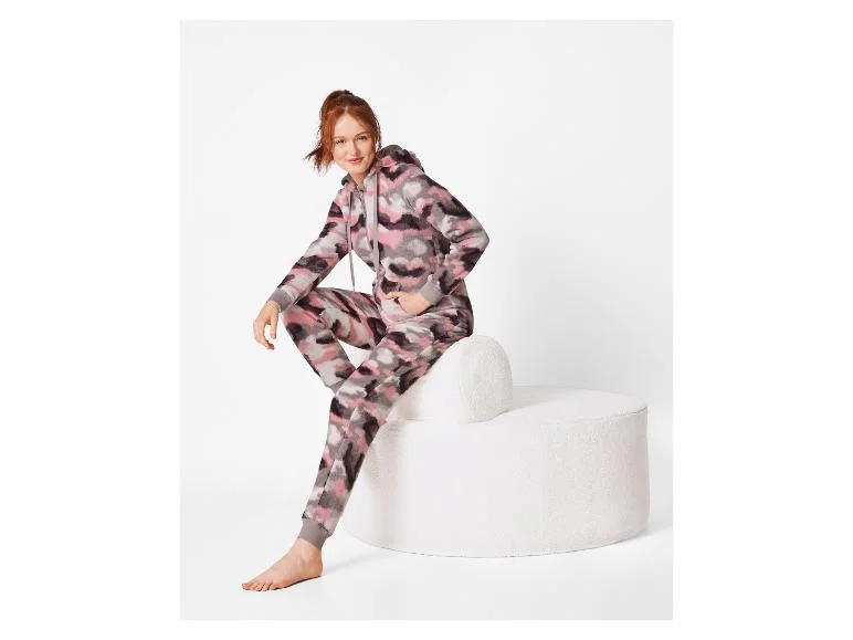 Combinaison en peluche femme
