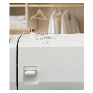 Machine à coudre SNM 33 D2