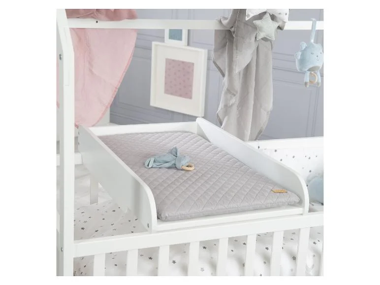 Plan à langer avec matelas